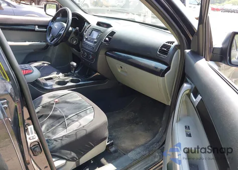 2015 Kia Sorento Lx из США, поврежденный, VIN 5XYKTDA68FG579073